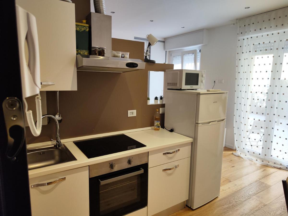Ak Holidays Apartments 81 Болонья Экстерьер фото