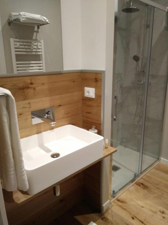 Ak Holidays Apartments 81 Болонья Экстерьер фото
